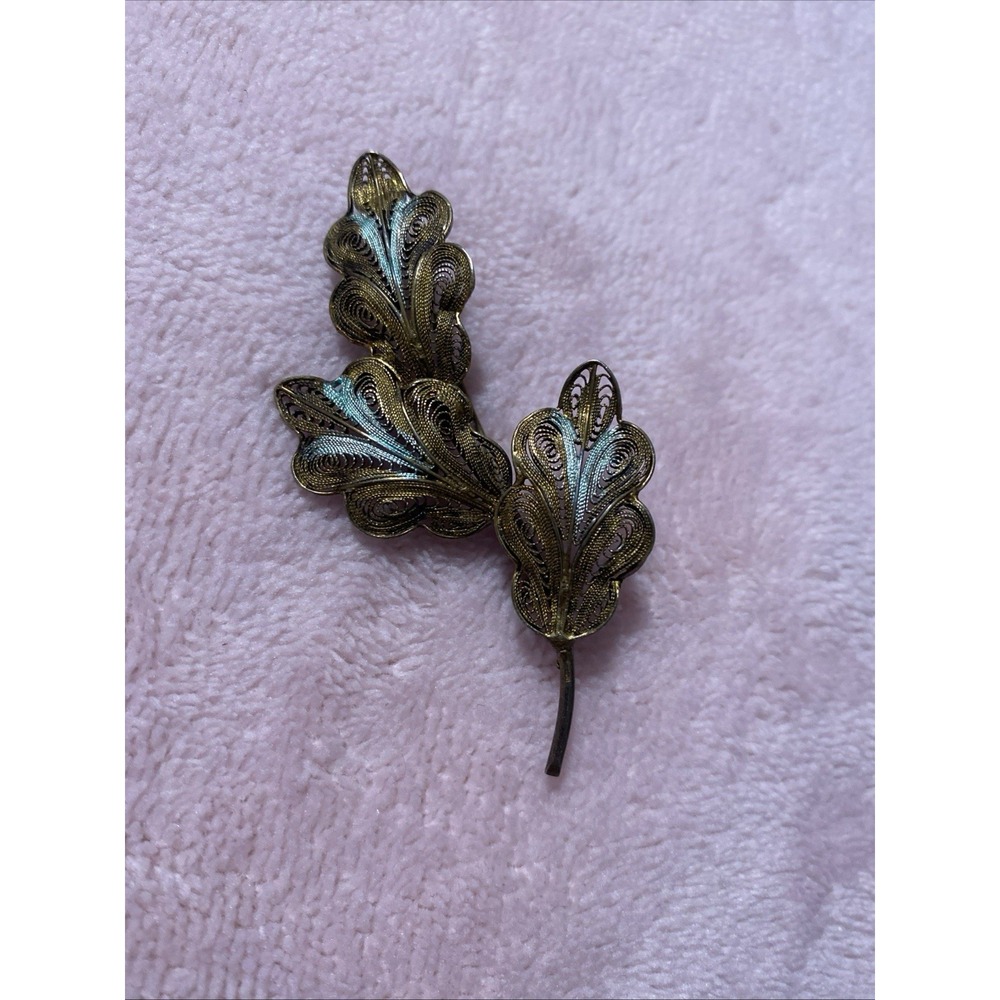 Vintage Sterling Silver Hallmarked 800 Filigree Shaded colored Leaf Brooch 6.5 g